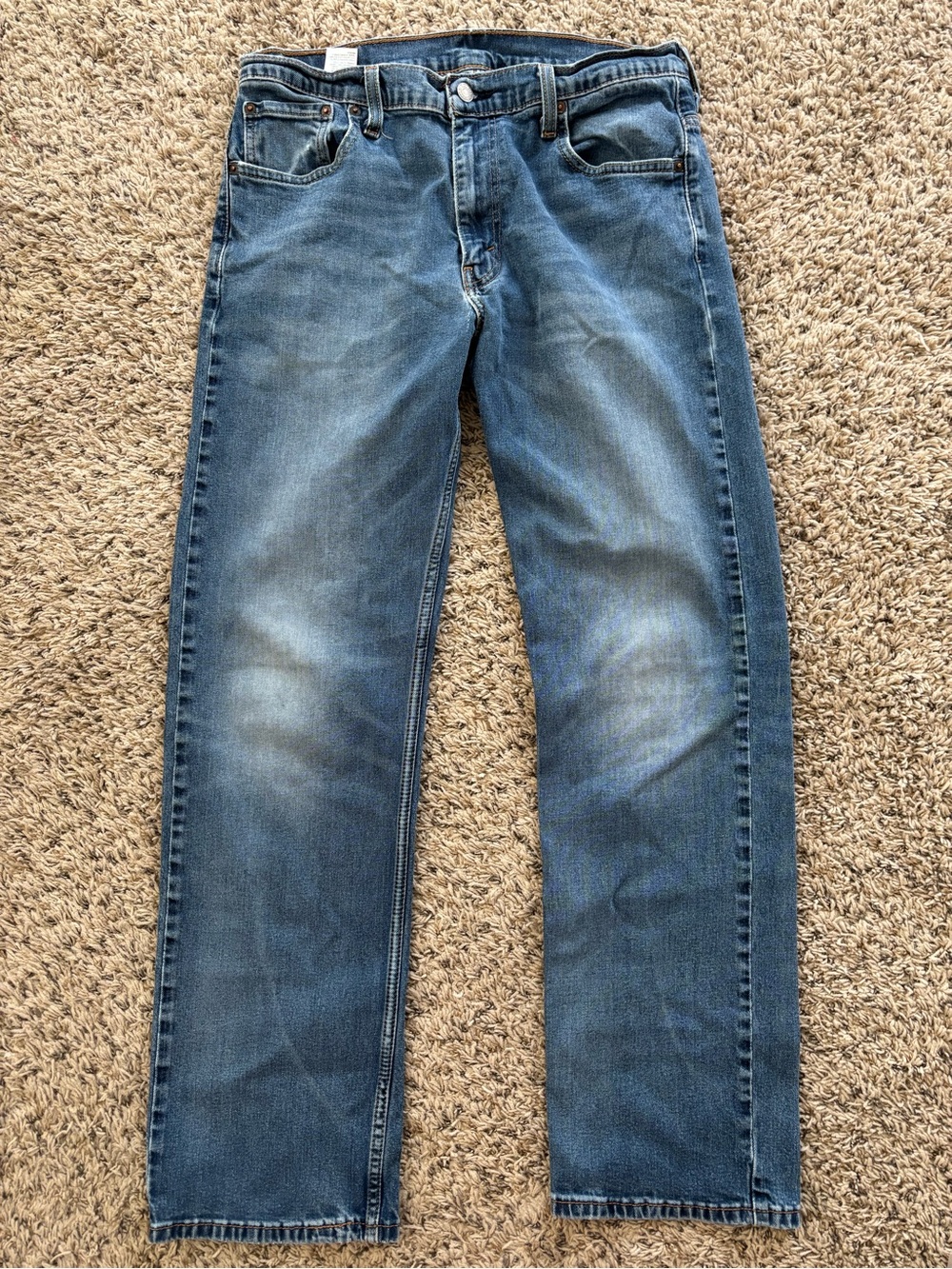 Levi’s 511 Men’s Slim Jeans Medium Wash Blue Denim Distressed Back Pocket